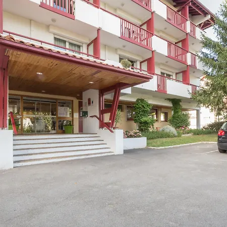 アパートホテル レジデンス ピエール ＆ バカンス エグスキ 3*