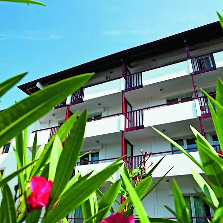 Résidence Pierre&vacances Eguzki Aparthotel 3*