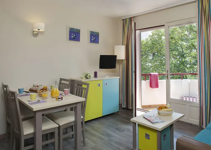 アパートホテル レジデンス ピエール ＆ バカンス エグスキ 3*