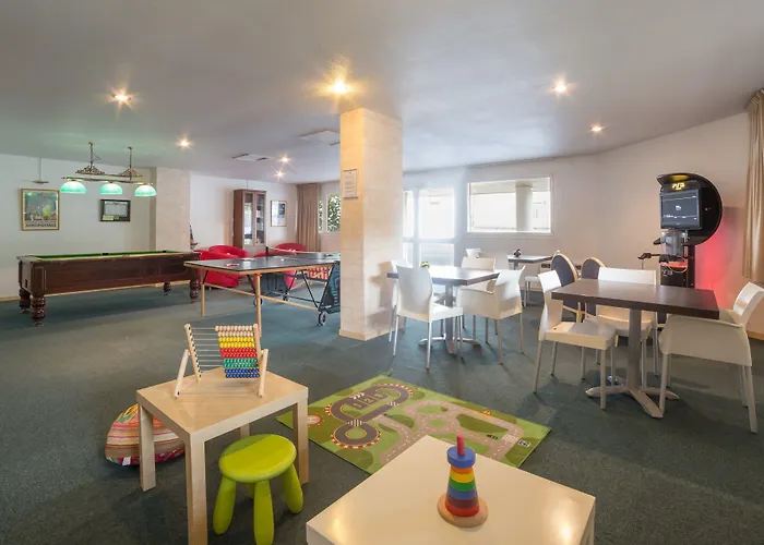 アパートホテル レジデンス ピエール ＆ バカンス エグスキ 3*