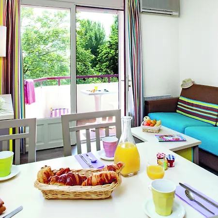 Pierre & Eguzki 3* סן-ז'אן-דה-לוז