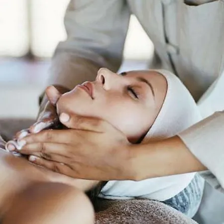 Résidence Pierre&vacances Eguzki 3*